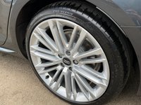 USED 2019 19 AUDI A4 AVANT 2.0 TDI 40 S line Estate 5dr Diesel S Tronic Euro 6 (s/s) (190 ps) 