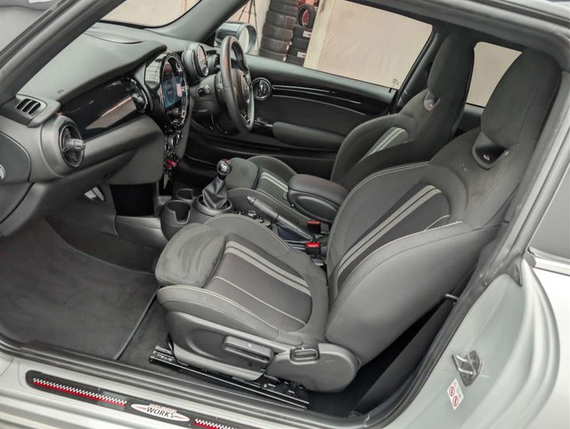 USED 2022 22 MINI HATCH 1.5 Cooper Sport 3dr CLICK & COLLECT/ HOME DELIVERY