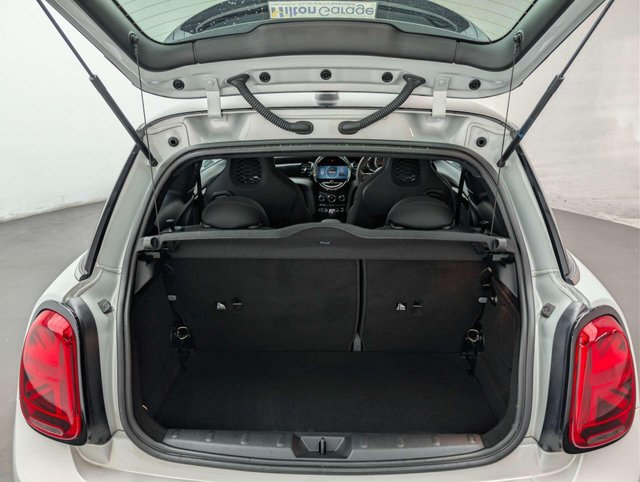 USED 2022 22 MINI HATCH 1.5 Cooper Sport 3dr CLICK & COLLECT/ HOME DELIVERY