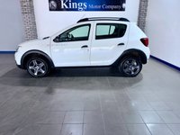 USED 2017 66 DACIA SANDERO STEPWAY 1.5 dCi Laureate Hatchback 5dr Diesel Manual Euro 6 (s/s) (90 ps) FSH, NEW MOT UPON SALE, 20 Tax, FSH, 74.3 MPG, Park Assist