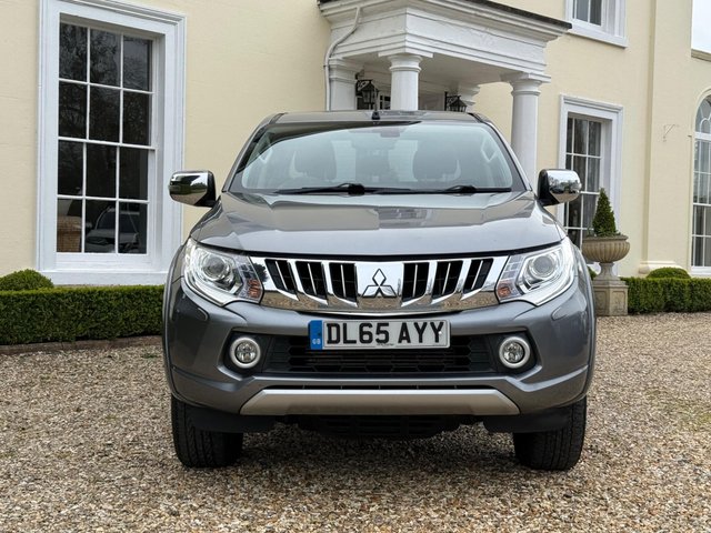 View our MITSUBISHI L200