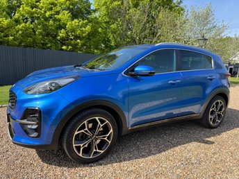 View our KIA SPORTAGE
