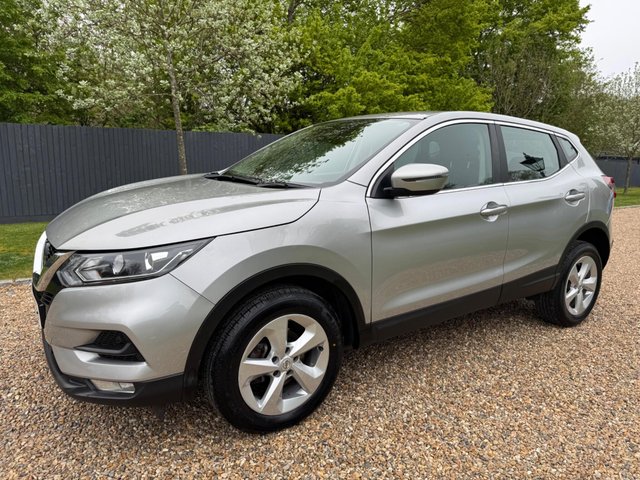 View our NISSAN QASHQAI