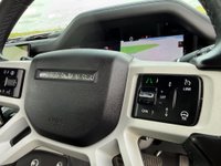 USED 2023 73 LAND ROVER DEFENDER 90 3.0 D250 MHEV X-Dynamic HSE Auto 4WD Euro 6 (s/s) 3dr HEADS UP+MERIDIAN+SLIDE P/ROOF