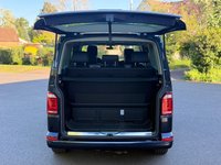 USED 2016 16 VOLKSWAGEN CARAVELLE 2.0 TDI BlueMotion Tech Executive DSG Euro 6 (s/s) 5dr 7 SEATS LEATHER NAV HUGE SPEC