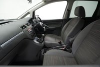 USED 2009 09 FORD C-MAX 1.6 16v Zetec MPV 5dr Petrol Manual (164 g/km, 99 bhp) MOT Until December 2026