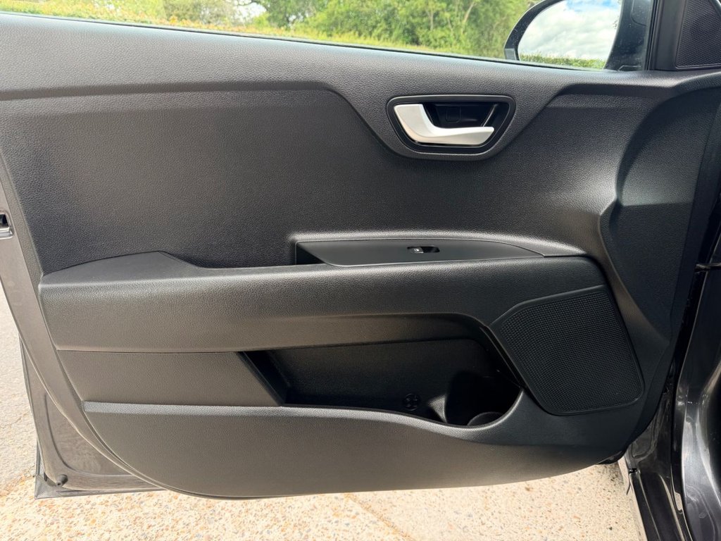 USED 2019 19 KIA RIO 1.25 2 Hatchback 5dr Petrol Manual Euro 6 (s/s) (83 bhp) 5 Services|Cruise|Apple CarPlay/Android Auto|Lane Assist|