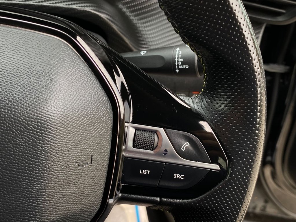 USED 2021 71 PEUGEOT E-2008 50kWh GT SUV 5dr Electric Auto (136 ps) 2 Owners|NaV|R.F Sensor|Camera|Apple CarPlay/Android Auto|Cruise|Half Leather Seats|
