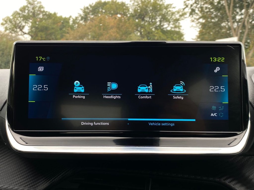USED 2021 71 PEUGEOT E-2008 50kWh GT SUV 5dr Electric Auto (136 ps) 2 Owners|NaV|R.F Sensor|Camera|Apple CarPlay/Android Auto|Cruise|Half Leather Seats|