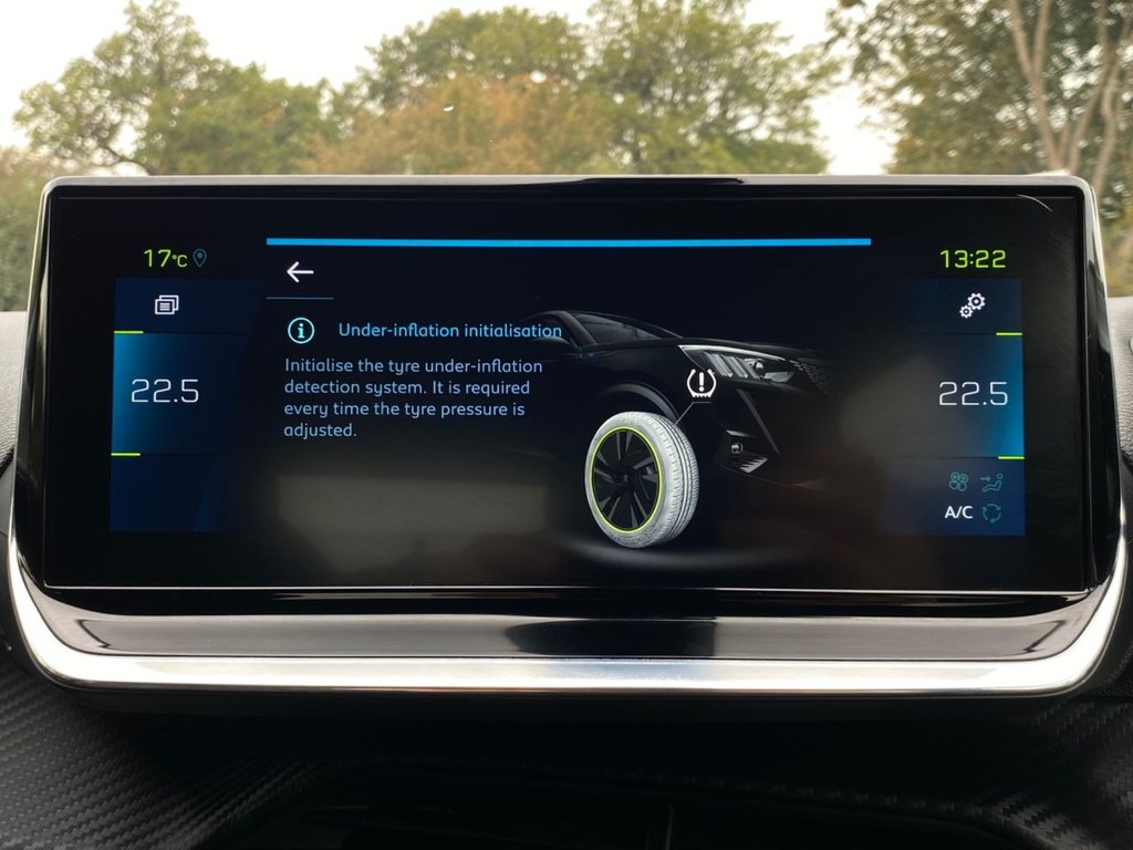 USED 2021 71 PEUGEOT E-2008 50kWh GT SUV 5dr Electric Auto (136 ps) 2 Owners|NaV|R.F Sensor|Camera|Apple CarPlay/Android Auto|Cruise|Half Leather Seats|