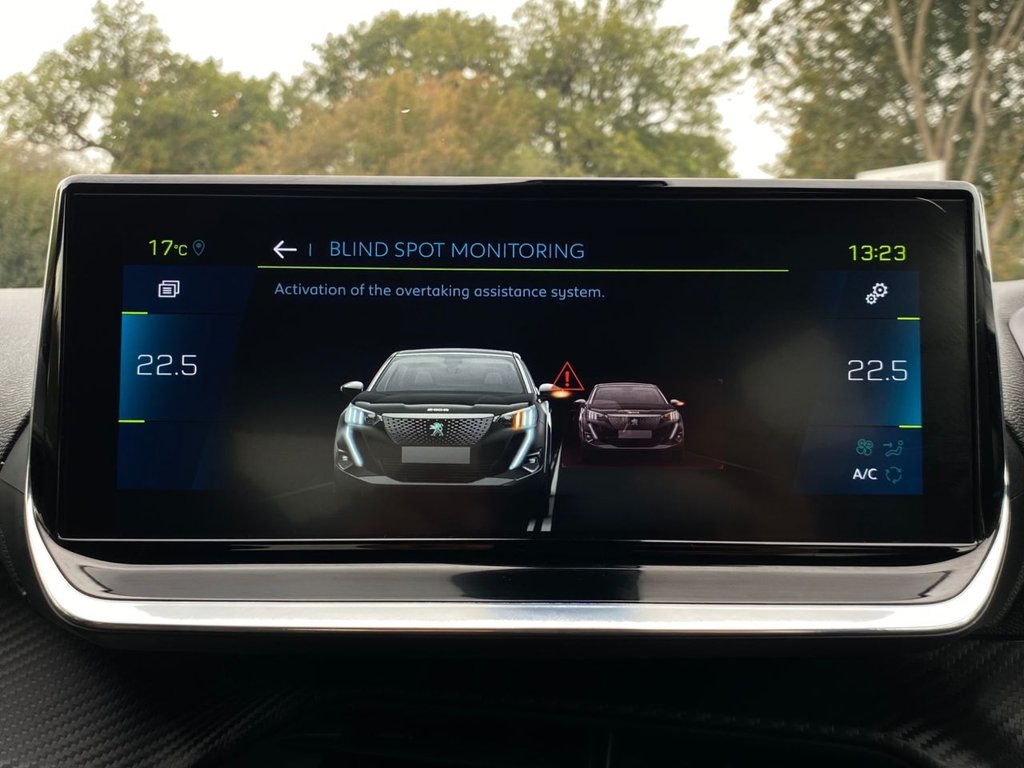 USED 2021 71 PEUGEOT E-2008 50kWh GT SUV 5dr Electric Auto (136 ps) 2 Owners|NaV|R.F Sensor|Camera|Apple CarPlay/Android Auto|Cruise|Half Leather Seats|