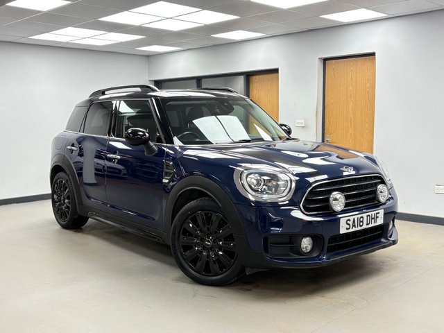 View our MINI COUNTRYMAN