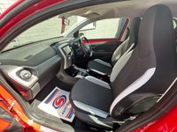 USED 2018 18 TOYOTA AYGO 1.0 VVT-i x-play Hatchback 5dr Petrol x-shift Euro 6 (68 ps) 