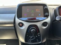 USED 2018 18 TOYOTA AYGO 1.0 VVT-i x-play Hatchback 5dr Petrol x-shift Euro 6 (68 ps) 