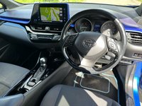 USED 2018 18 TOYOTA C-HR 1.8 VVT-h Dynamic SUV 5dr Petrol Hybrid CVT Euro 6 (s/s) (122 ps) ULEZ COMPLIANT SELF CHARGING