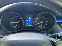 USED 2018 18 TOYOTA C-HR 1.8 VVT-h Dynamic SUV 5dr Petrol Hybrid CVT Euro 6 (s/s) (122 ps) ULEZ COMPLIANT SELF CHARGING