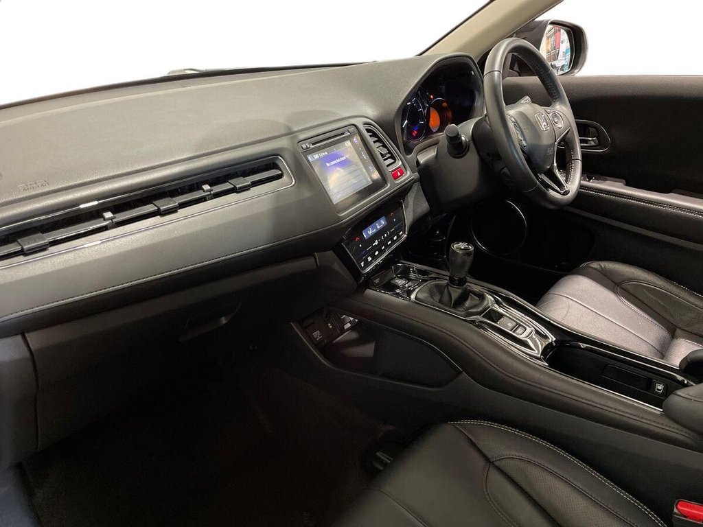 USED 2018 18 HONDA HR-V 1.5 i-VTEC SE SUV 5dr Petrol Manual Euro 6 (s/s) (130 ps) FULL BLACK LEATHER INTERIOR