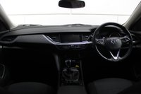 USED 2017 67 VAUXHALL INSIGNIA 1.6 Turbo D ecoTEC Design Nav Grand Sport 5dr Diesel Manual Euro 6 (stop/start) (136 ps) 