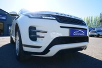 USED 2019 19 LAND ROVER RANGE ROVER EVOQUE 2.0 P250 MHEV R-Dynamic S SUV 5dr Petrol Auto 4WD Euro 6 (s/s) (249 ps) FUJI WHITE PAINTWORK + REAR CAMERA + HEATED SEATS + APPLE CARPLAY