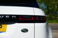 USED 2019 19 LAND ROVER RANGE ROVER EVOQUE 2.0 P250 MHEV R-Dynamic S SUV 5dr Petrol Auto 4WD Euro 6 (s/s) (249 ps) FUJI WHITE PAINTWORK + REAR CAMERA + HEATED SEATS + APPLE CARPLAY