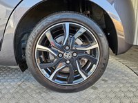 USED 2018 68 TOYOTA YARIS 1.5 VVT-h Design Hatchback 5dr Petrol Hybrid E-CVT Euro 6 (s/s) (100 ps) 