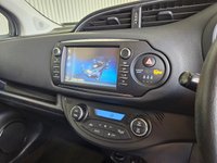 USED 2018 68 TOYOTA YARIS 1.5 VVT-h Design Hatchback 5dr Petrol Hybrid E-CVT Euro 6 (s/s) (100 ps) 