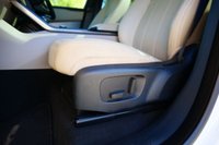 USED 2019 69 LAND ROVER RANGE ROVER VELAR 2.0 D180 R-Dynamic SE SUV 5dr Diesel Auto 4WD Euro 6 (s/s) (180 ps) FUJI WHITE PAINTWORK + SUNROOF + WINTER PACK + ACORN LEATHER