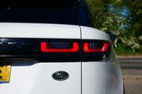 USED 2019 69 LAND ROVER RANGE ROVER VELAR 2.0 D180 R-Dynamic SE SUV 5dr Diesel Auto 4WD Euro 6 (s/s) (180 ps) FUJI WHITE PAINTWORK + SUNROOF + WINTER PACK + ACORN LEATHER
