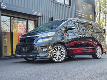 2014 TOYOTA VELLFIRE