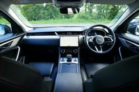 USED 2022 72 JAGUAR F-PACE 2.0 D200 MHEV R-Dynamic S SUV 5dr Diesel Auto AWD Euro 6 (s/s) (204 ps) HABUKA SILVER METALLIC PAINTWORK + HEATED STEERING WHEEL + APPLE CARPLAY