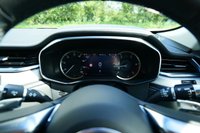 USED 2022 72 JAGUAR F-PACE 2.0 D200 MHEV R-Dynamic S SUV 5dr Diesel Auto AWD Euro 6 (s/s) (204 ps) HABUKA SILVER METALLIC PAINTWORK + HEATED STEERING WHEEL + APPLE CARPLAY