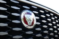 USED 2022 72 JAGUAR F-PACE 2.0 D200 MHEV R-Dynamic S SUV 5dr Diesel Auto AWD Euro 6 (s/s) (204 ps) HABUKA SILVER METALLIC PAINTWORK + HEATED STEERING WHEEL + APPLE CARPLAY