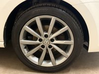 USED 2016 65 VOLKSWAGEN POLO 1.2 TSI BlueMotion Tech SE Design Hatchback 3 Door Petrol Manual Euro 6 (s/s) (90 ps) 9 SERVICES TO 35,486 MILES