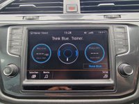 USED 2016 16 VOLKSWAGEN TIGUAN 2.0 TDI BlueMotion Tech SE Navigation Euro 6 (s/s) 5dr FSH - CAMBELT DONE - CARPLAY