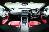 USED 2020 20 JAGUAR F-PACE 2.0 D180 Chequered Flag SUV 5dr Diesel Auto AWD Euro 6 (s/s) (180 ps) EIGER GREY METALLIC PAINTWORK + PAN SUNROOF + WINTER PACK + APPLE CARPLAY