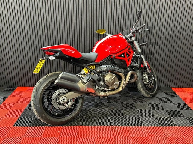 View our DUCATI Monster 821