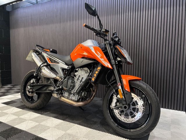 View our KTM 790 DUKE