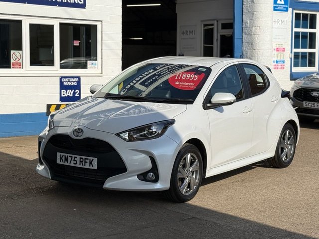 2025 75 Toyota Yaris 1.5 VVT-h Icon Hatchback 5dr Petrol Hybrid E-CVT Euro 6 (s/s) (116 ps)