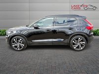 USED 2020 20 VOLVO XC40 1.5h T5 Twin Engine Recharge 10.7kWh R-Design Pro SUV 5dr Petrol Plug-in Hybrid Auto Euro 6 (s/s) (262 ps) HARMAN KARDON LEATHER ULEZ