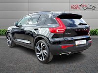 USED 2020 20 VOLVO XC40 1.5h T5 Twin Engine Recharge 10.7kWh R-Design Pro SUV 5dr Petrol Plug-in Hybrid Auto Euro 6 (s/s) (262 ps) HARMAN KARDON LEATHER ULEZ