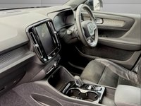 USED 2020 20 VOLVO XC40 1.5h T5 Twin Engine Recharge 10.7kWh R-Design Pro SUV 5dr Petrol Plug-in Hybrid Auto Euro 6 (s/s) (262 ps) HARMAN KARDON LEATHER ULEZ