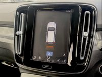 USED 2020 20 VOLVO XC40 1.5h T5 Twin Engine Recharge 10.7kWh R-Design Pro SUV 5dr Petrol Plug-in Hybrid Auto Euro 6 (s/s) (262 ps) HARMAN KARDON LEATHER ULEZ