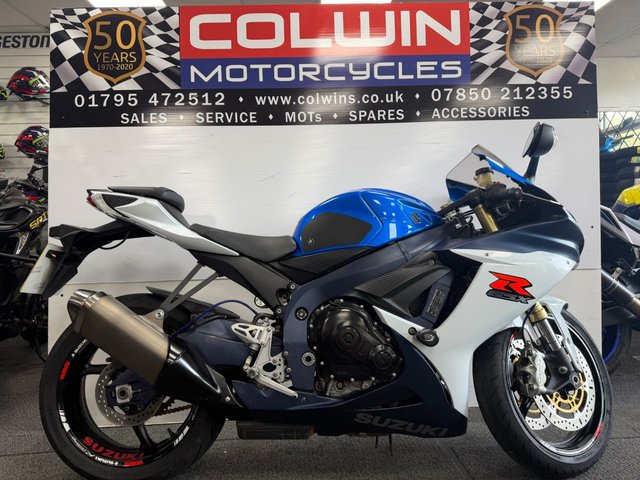View our SUZUKI GSX-R750