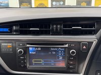 USED 2013 13 TOYOTA AURIS 1.6 V-Matic Sport Hatchback 5dr Petrol Manual Euro 5 (132 ps) Comprehensive TOYOTA Service History  |  Set of 2 Keys