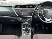 USED 2013 13 TOYOTA AURIS 1.6 V-Matic Sport Hatchback 5dr Petrol Manual Euro 5 (132 ps) Comprehensive TOYOTA Service History  |  Set of 2 Keys