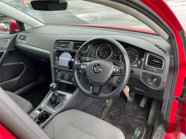 View our Volkswagen Golf