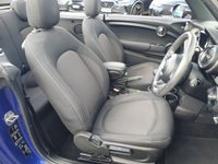 USED 2019 19 MINI CONVERTIBLE 1.5 Cooper Classic Convertible 2dr Petrol Manual Euro 6 (s/s) (136 ps) MINI CONVERTIBLE 1.5 Cooper Classic Convertible 2dr Petrol Manual Euro 6 (s/s) (136 ps)