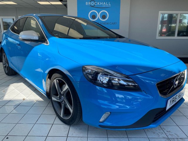 View our VOLVO V40