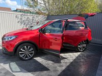 USED 2018 68 RENAULT KADJAR 1.3 TCe Signature S Nav SUV 5dr Petrol Manual Euro 6 (s/s) (140 ps) +AUTOTRADER TOP RATED SELLER ++