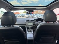 USED 2018 68 RENAULT KADJAR 1.3 TCe Signature S Nav SUV 5dr Petrol Manual Euro 6 (s/s) (140 ps) +AUTOTRADER TOP RATED SELLER ++